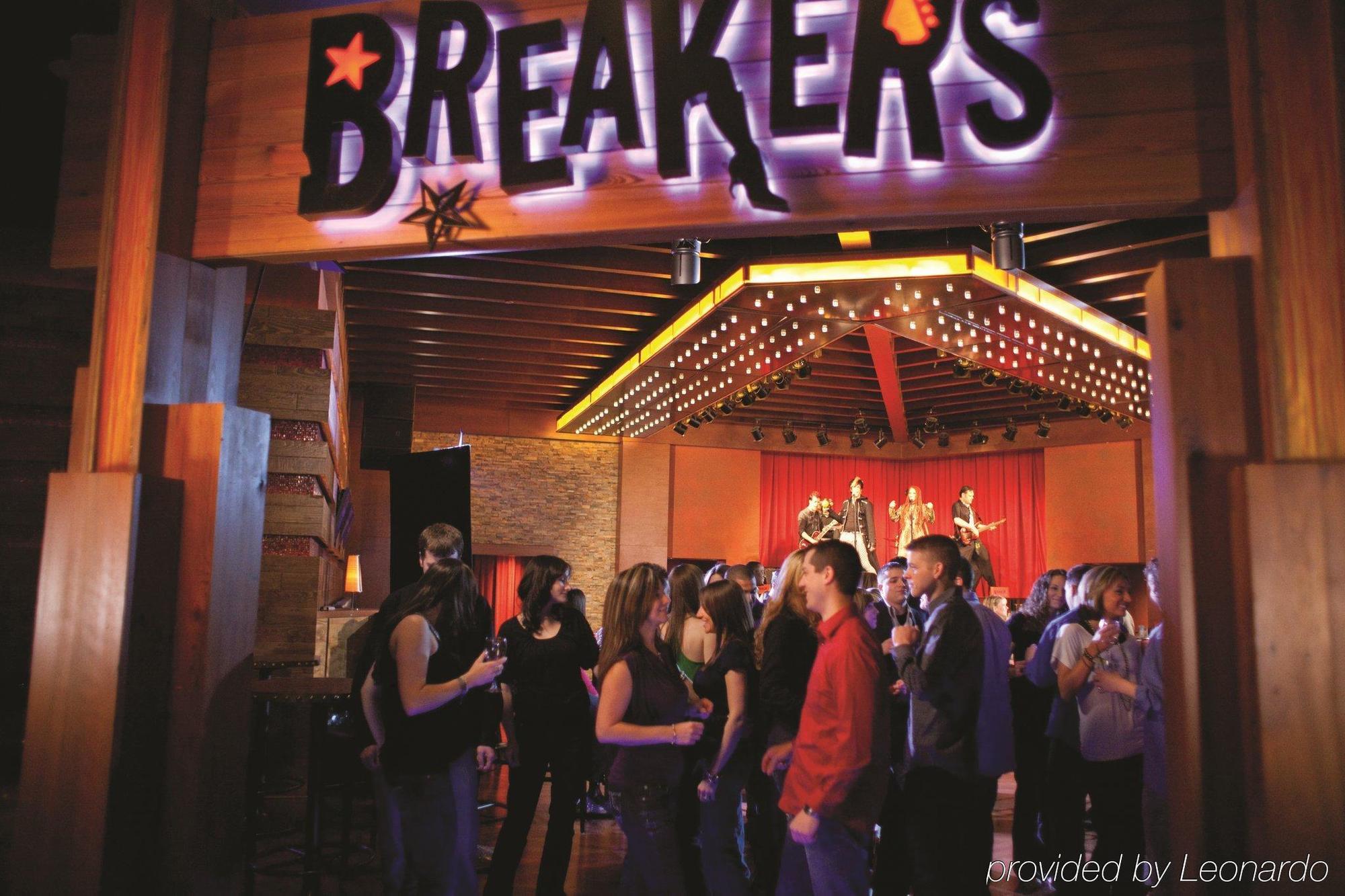 Mohegan Pennsylvania - Adults Only Wilkes-Barre Bagian luar foto