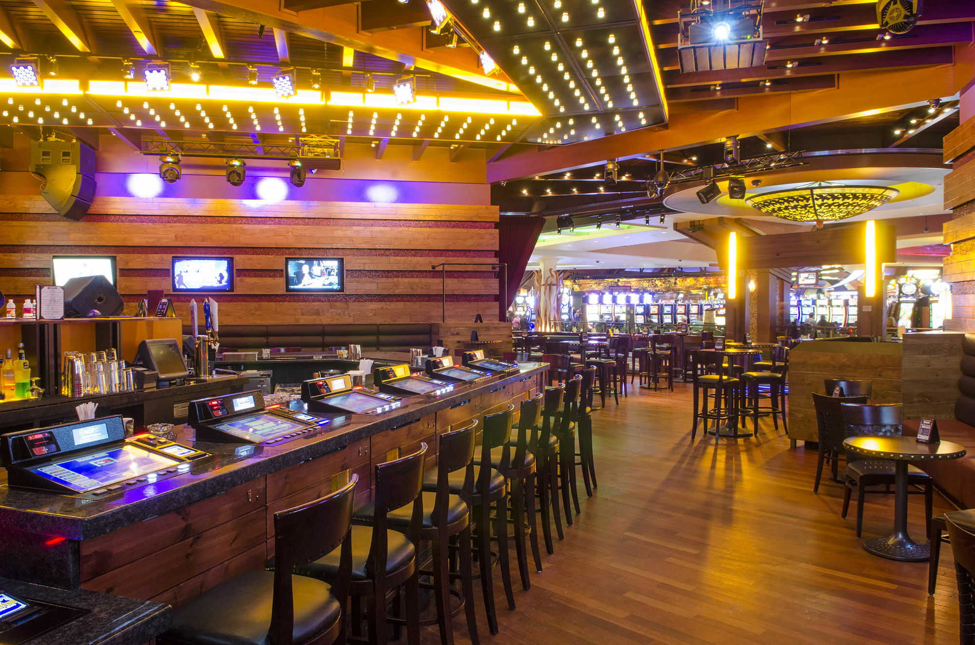 Mohegan Pennsylvania - Adults Only Wilkes-Barre Bagian luar foto